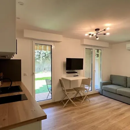 דירה With Garden By Walk קאן סור מר